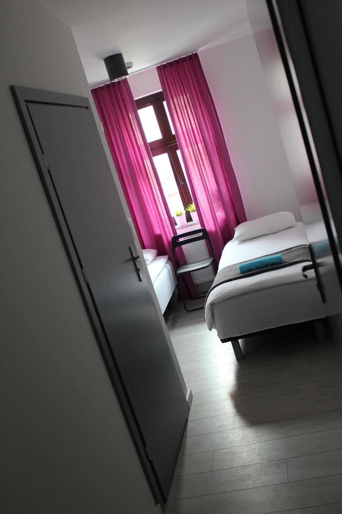 Soda Hostel & Apartments Poznań Eksteriør billede